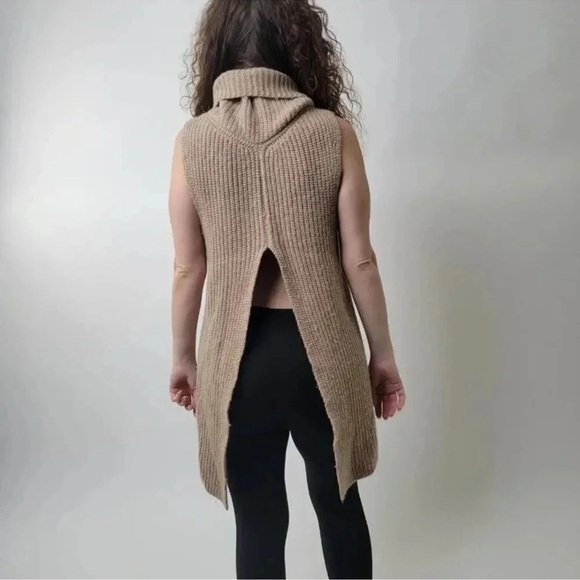 Free People Tan Sleeveless Turtleneck Sweater - Picture 6 of 9
